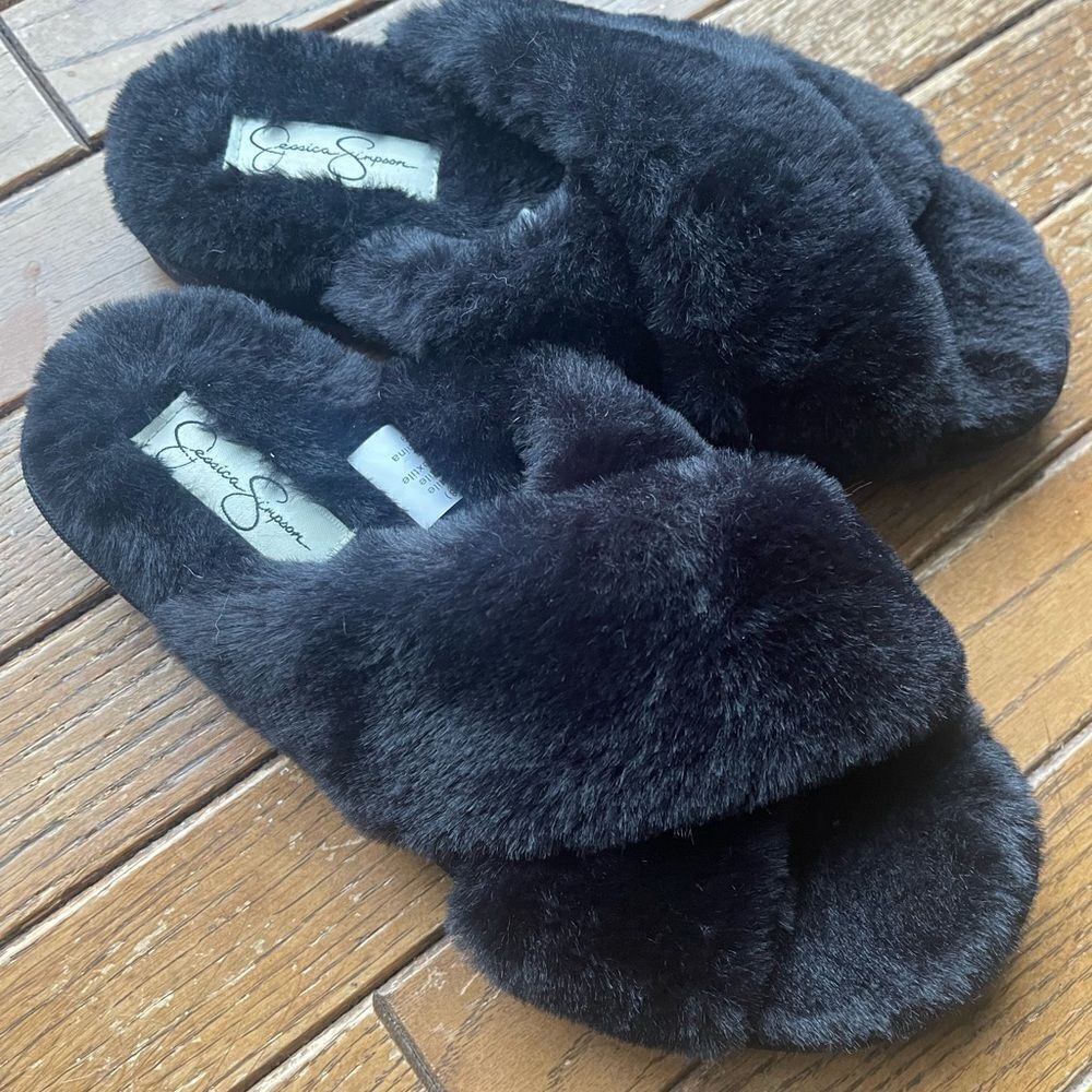Jessica Simpson faux fur bedroom shoes